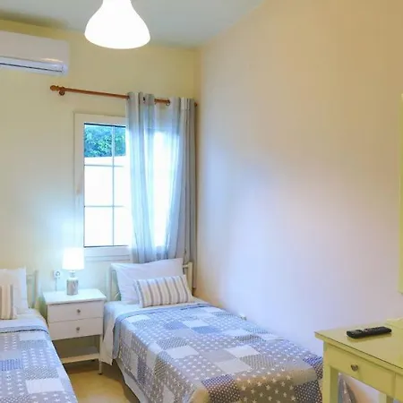 Kristefi Private Pool * Kato Korakiana