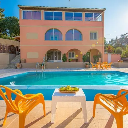 Kristefi Private Pool