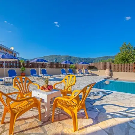Kristefi Private Pool Vilă